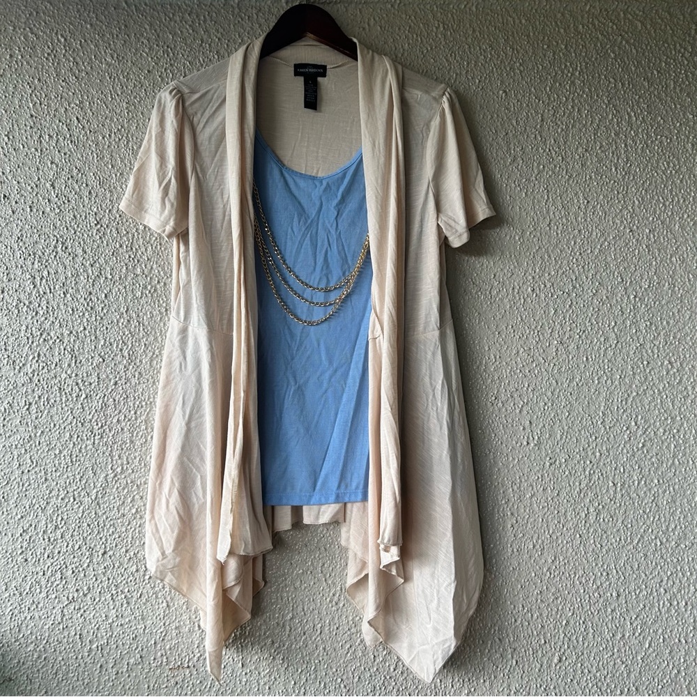 Karen Brooks Lightweight tunic blue tank top with the look of a cardigan Large